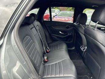 MERCEDES-BENZ GLC Glc 300De 4Matic Amg Line Premium 5Dr 9G-Tronic