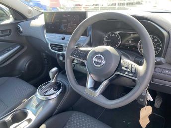 NISSAN JUKE 1.0 Dig-T Acenta Premium 5Dr Dct