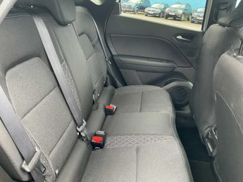 RENAULT CAPTUR 1.8 E-Tech Full Hybrid 160 Evolution 5Dr Auto