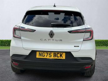 RENAULT CAPTUR 1.8 E-Tech Full Hybrid 160 Evolution 5Dr Auto