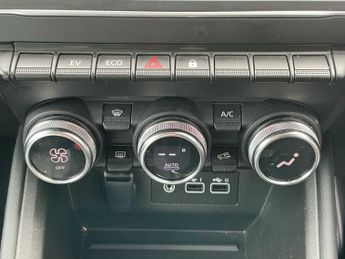 RENAULT CLIO 1.6 E-Tech Full Hybrid 145 Evolution 5Dr Auto