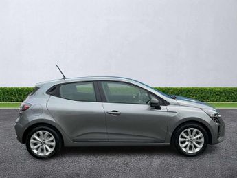 RENAULT CLIO 1.6 E-Tech Full Hybrid 145 Evolution 5Dr Auto