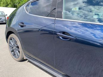 MAZDA 3 2.0 E-Skyactiv-G Mhev Homura Hatchback 5Dr Petrol Auto Euro 6 (S