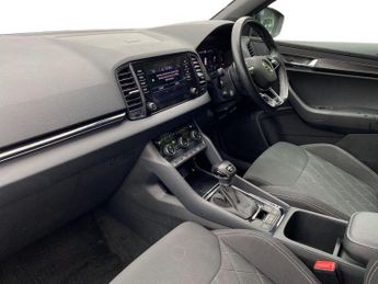 SKODA KAROQ 2.0 Tsi Sportline Suv 5Dr Petrol Dsg 4Wd Euro 6 (S/S) (190 Ps)