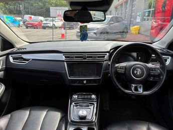 MG MOTOR UK MG5 115Kw Exclusive Ev 53Kwh 5Dr Auto