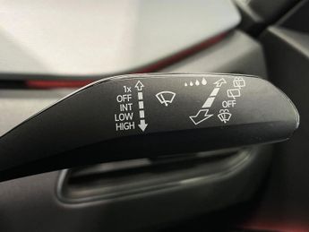 VOLKSWAGEN ID.3 Pro S 77Kwh Tour Hatchback 5Dr Electric Auto (204 Ps)