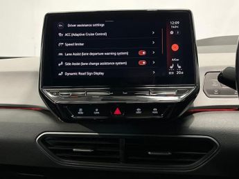 VOLKSWAGEN ID.3 Pro S 77Kwh Tour Hatchback 5Dr Electric Auto (204 Ps)