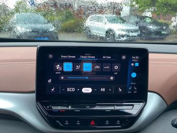 VOLKSWAGEN ID.4 Pure 52Kwh Life Suv 5Dr Electric Auto (148 Ps)