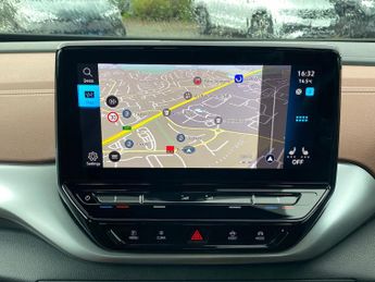 VOLKSWAGEN ID.4 Pure 52Kwh Life Suv 5Dr Electric Auto (148 Ps)