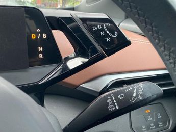 VOLKSWAGEN ID.4 Pure 52Kwh Life Suv 5Dr Electric Auto (148 Ps)