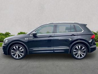 VOLKSWAGEN TIGUAN 1.5 Tsi Evo R-Line Tech Suv 5Dr Petrol Dsg Euro 6 (S/S) (150 Ps)