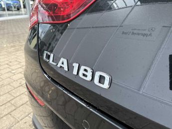 MERCEDES-BENZ CLA Cla 180 Amg Line Premium 4Dr Tip Auto