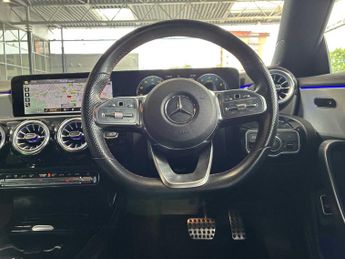 MERCEDES-BENZ CLA Cla 180 Amg Line Premium 4Dr Tip Auto