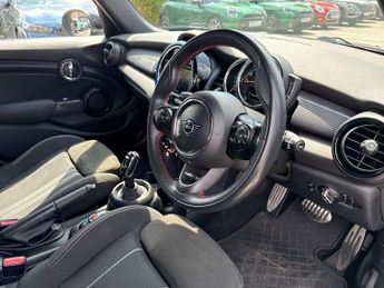 MINI HATCHBACK 1.5 Cooper Sport Ii 5Dr Auto