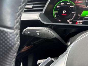 AUDI E-TRON 300Kw 55 Quattro 95Kwh Black Ed 5Dr Auto [C+S]