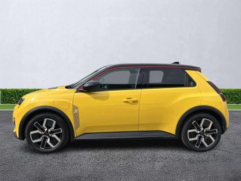 RENAULT 5 110Kw Techno + Comfort Range 52Kwh 5Dr Auto