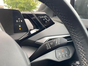 VOLKSWAGEN ID.4 Pure Performance 52Kwh Style Suv 5Dr Electric Auto (170 Ps)
