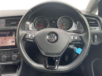 VOLKSWAGEN GOLF 1.4 Tsi Se Nav Hatchback 5Dr Petrol Dsg Euro 6 (S/S) (125 Ps)