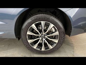 VOLVO XC60 2.0 B4D Plus Dark 5Dr Awd Geartronic