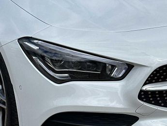 MERCEDES-BENZ CLA Cla 180 Amg Line Premium Plus 4Dr Tip Auto