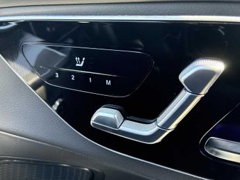 MERCEDES-BENZ GLC Glc 220D 4Matic Amg Line Premium 5Dr 9G-Tronic