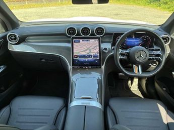 MERCEDES-BENZ GLC Glc 220D 4Matic Amg Line Premium 5Dr 9G-Tronic