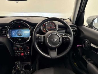 MINI HATCHBACK 1.5 Cooper Classic 5Dr Auto