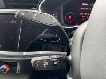 AUDI Q3 2.0 Tdi 40 S Line Suv 5Dr Diesel S Tronic Quattro Euro 6 (S/S) (