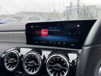 MERCEDES-BENZ CLA Cla 200 Amg Line Executive 4Dr Tip Auto