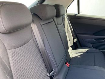 VOLKSWAGEN T-ROC T-Roc Life 1.5 Etsi 150Ps 7-Speed Dsg 5 Door