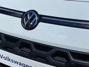 VOLKSWAGEN T-ROC T-Roc Life 1.5 Etsi 150Ps 7-Speed Dsg 5 Door