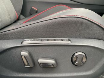 VOLKSWAGEN ID.7 Gtx 86Kwh Plus Tourer 5Dr Electric Auto 4Motion (340 Ps)