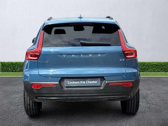 VOLVO XC40 2.0 B3P Plus Dark 5Dr Auto