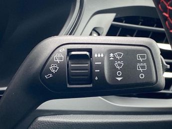 FORD FOCUS 1.0 Ecoboost Hybrid Mhev 155 St-Line 5Dr Auto