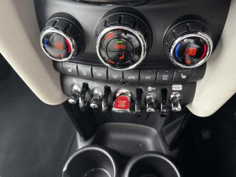 MINI HATCHBACK 2.0 Cooper S Exclusive Ii 3Dr Auto
