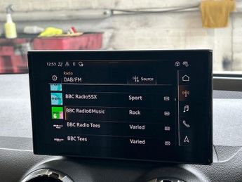 AUDI Q2 1.5 Tfsi Cod 35 S Line Suv 5Dr Petrol S Tronic Euro 6 (S/S) (150