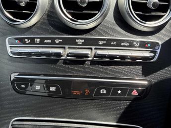 MERCEDES-BENZ GLC COUPE Glc 220D 4Matic Amg Line Premium 5Dr 9G-Tronic