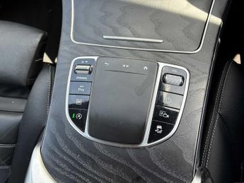 MERCEDES-BENZ GLC COUPE Glc 220D 4Matic Amg Line Premium 5Dr 9G-Tronic