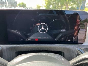 MERCEDES-BENZ A CLASS A200 Amg Line Executive 5Dr Auto