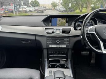 MERCEDES-BENZ E CLASS E250 Cdi Amg Night Edition Premium 4Dr 7G-Tronic