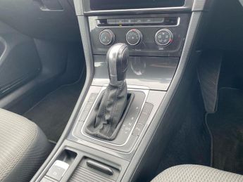 VOLKSWAGEN GOLF 1.4 Tsi Se Nav Estate 5Dr Petrol Dsg Euro 6 (S/S) (125 Ps)