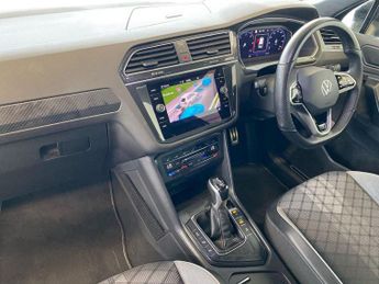 VOLKSWAGEN TIGUAN 2.0 Tdi R-Line Suv 5Dr Diesel Dsg Euro 6 (S/S) (150 Ps)