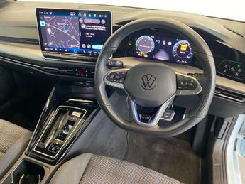 VOLKSWAGEN GOLF 1.5 Tsi Ehybrid 19.7Kwh Gte Hatchback 5Dr Petrol Plug-In Hybrid 