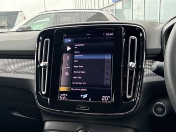 VOLVO XC40 1.5 T3 [163] R Design 5Dr Geartronic