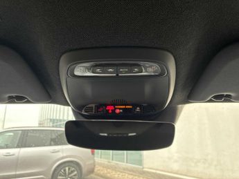 VOLVO XC40 1.5 T3 [163] R Design 5Dr Geartronic