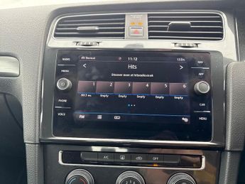 VOLKSWAGEN GOLF 1.6 Tdi Se [Nav] 5Dr Dsg
