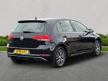 VOLKSWAGEN GOLF 1.6 Tdi Se [Nav] 5Dr Dsg