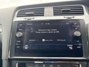 VOLKSWAGEN GOLF 1.6 Tdi Se [Nav] 5Dr Dsg