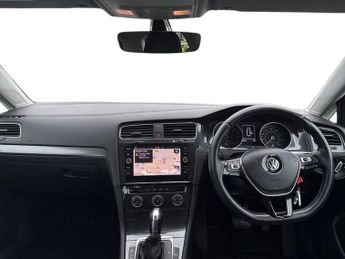 VOLKSWAGEN GOLF 1.6 Tdi Se [Nav] 5Dr Dsg