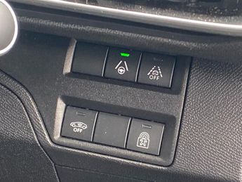 PEUGEOT 3008 1.5 Bluehdi Gt 5Dr Eat8